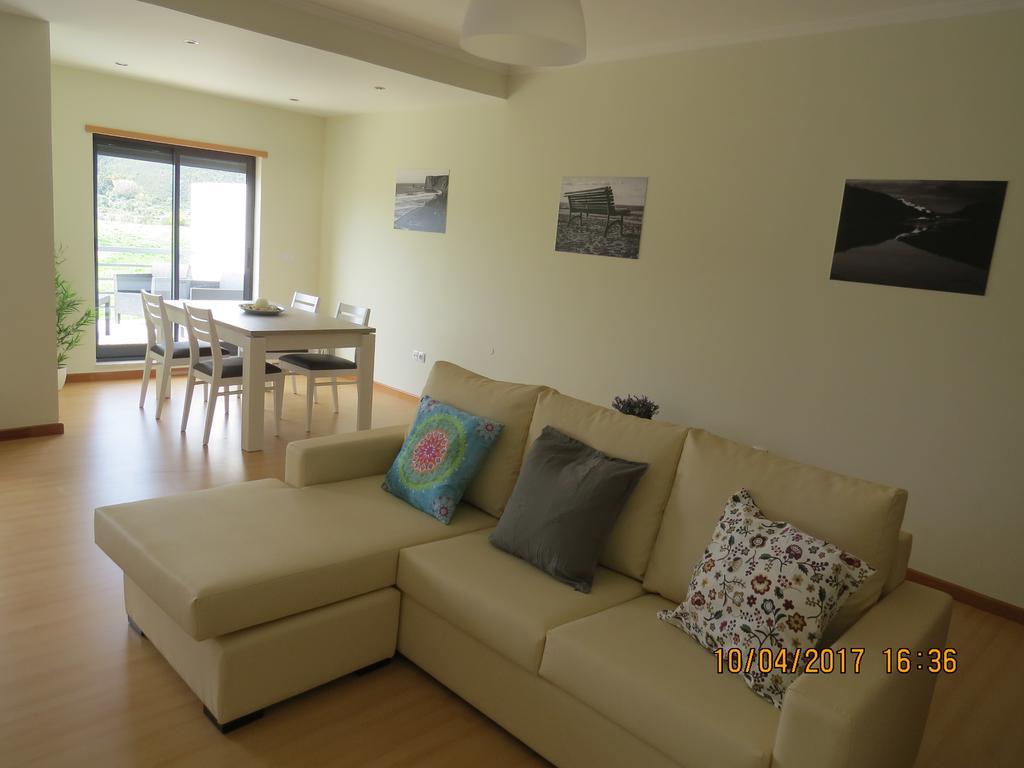 Apartmán Casas Do Ze Vila Odeceixe Exteriér fotografie